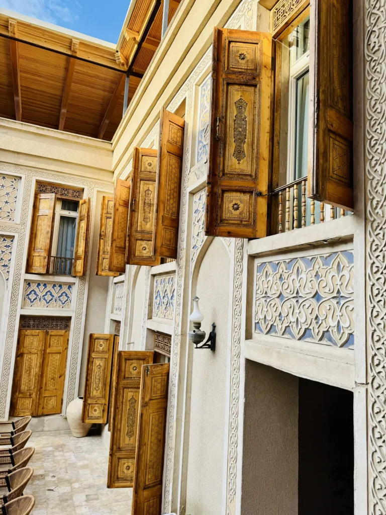 ресторан Ayvan в бутик-отеле Lyabi-House в Бухаре
